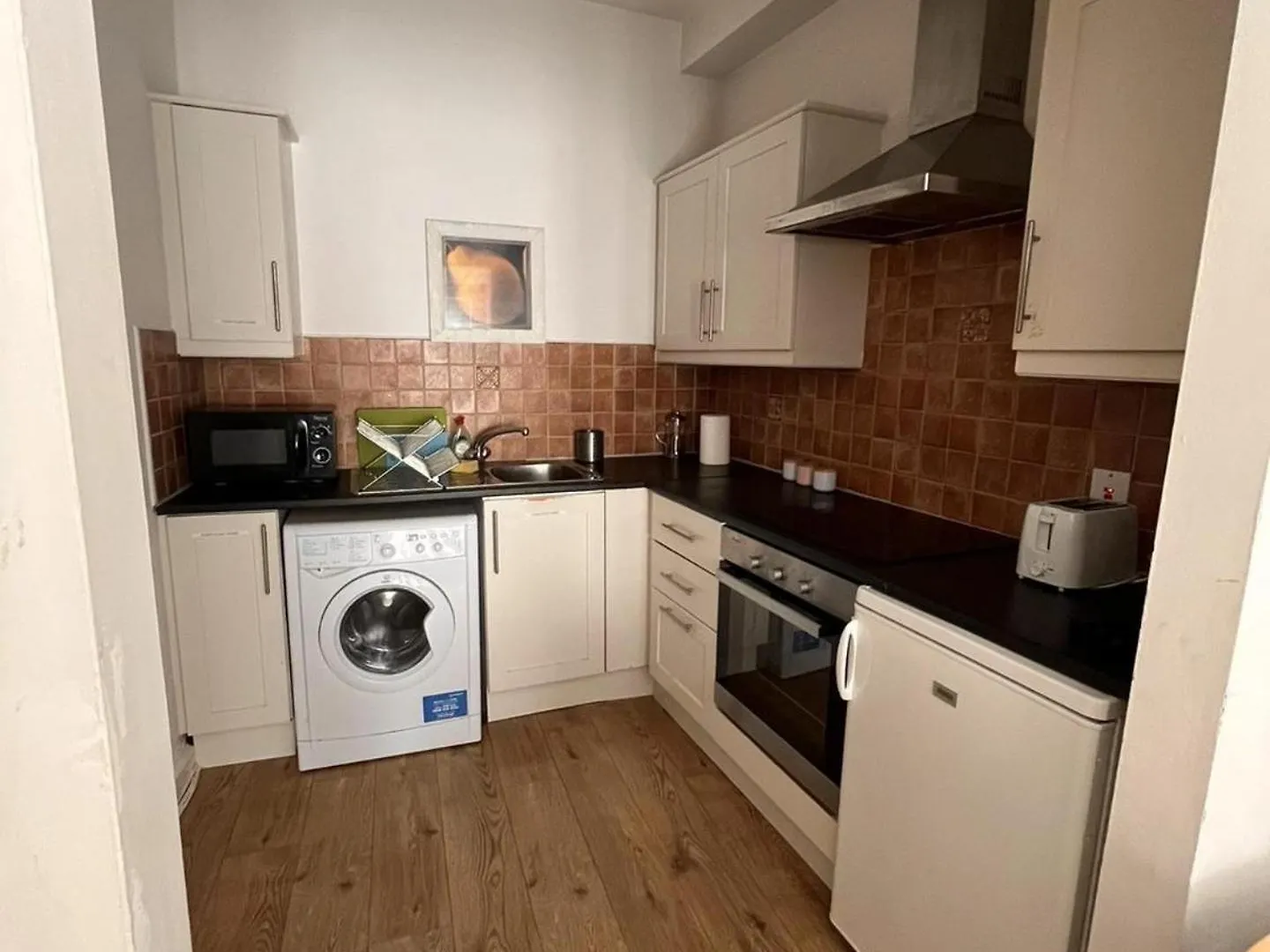 Entire Apartment In Heart Of דבלין